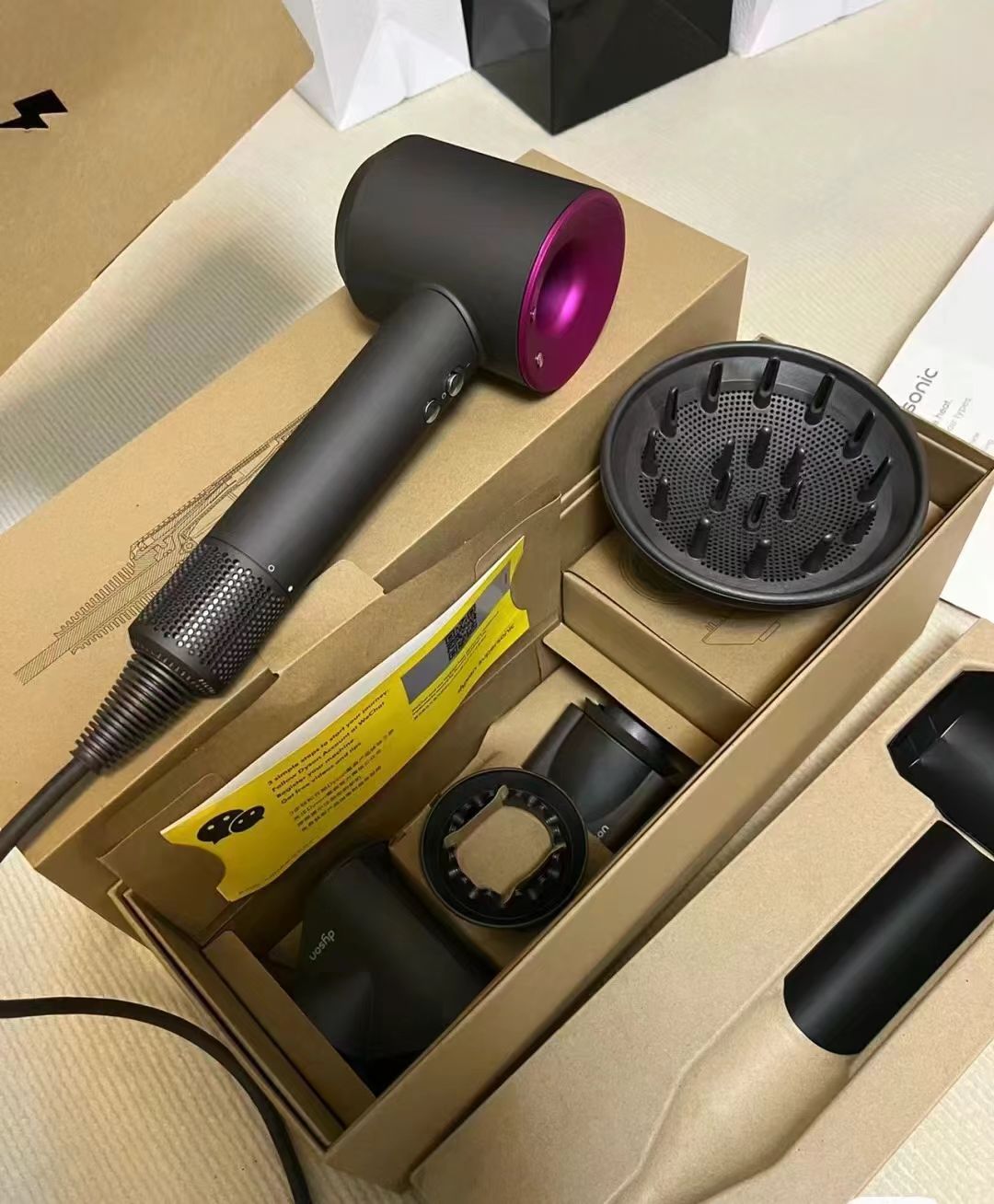 dyson hd08